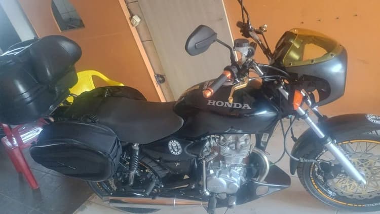 Moto customizada / preparadq