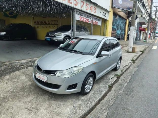 Chery Celer Hatch 1.5 16V Flex 5P 2014