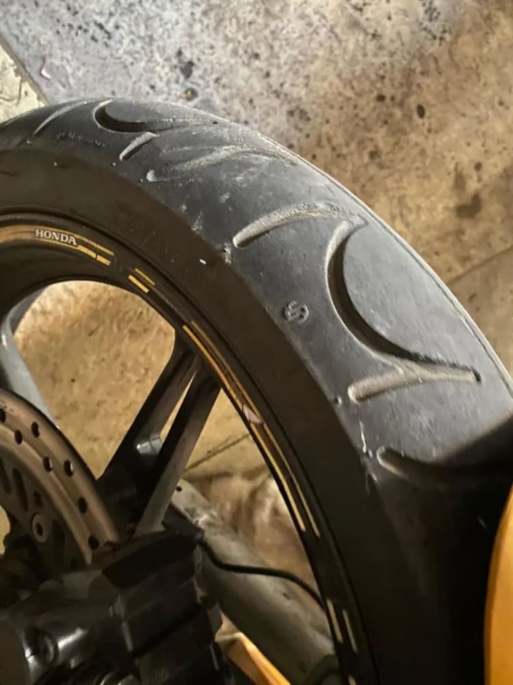 Cb 300 2010