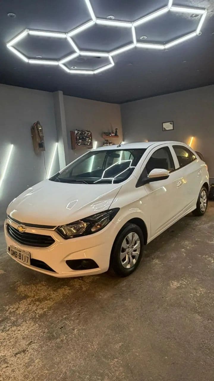 Chevrolet Onix Hatch LT 1.0 8V Flex Mec. 4P 2018
