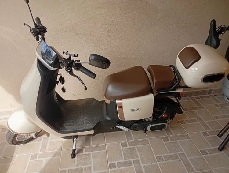 Scooter eletrica