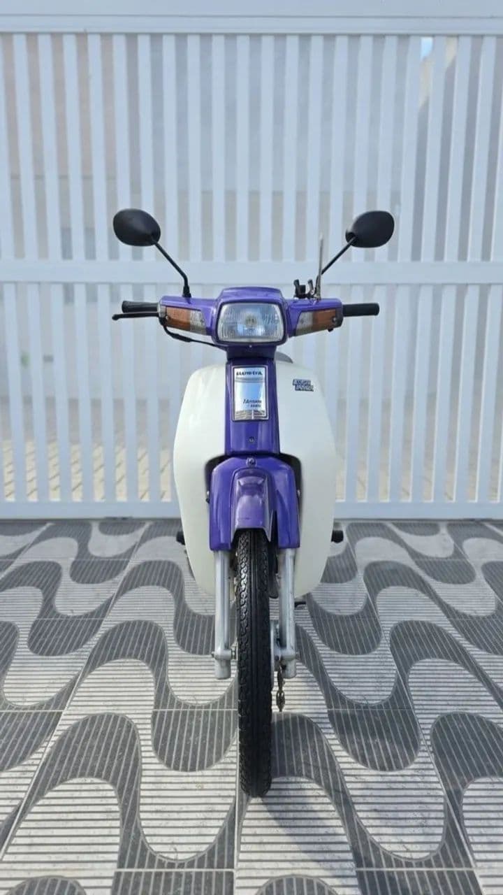 Honda Dream 