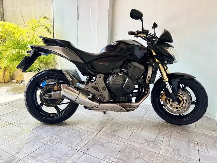 CB HORNET 600