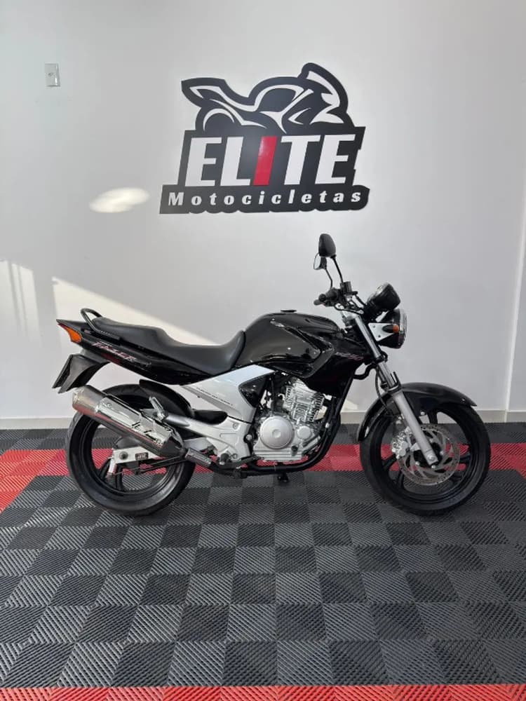 Fazer YS250 2008 Preta 