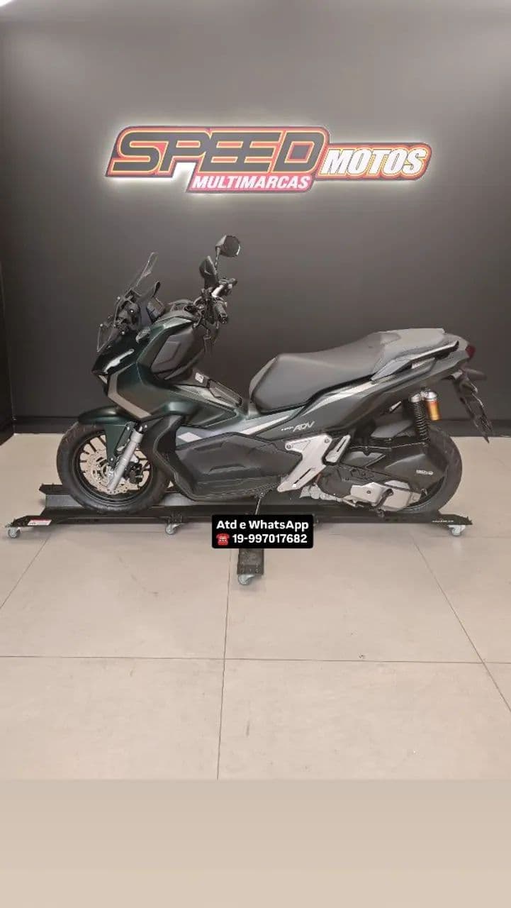 Honda ADV 150 