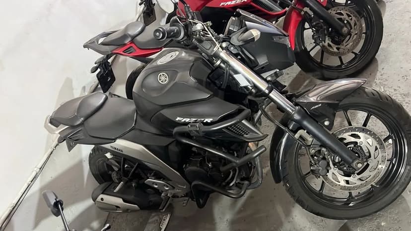 FZ25 2023 nova 