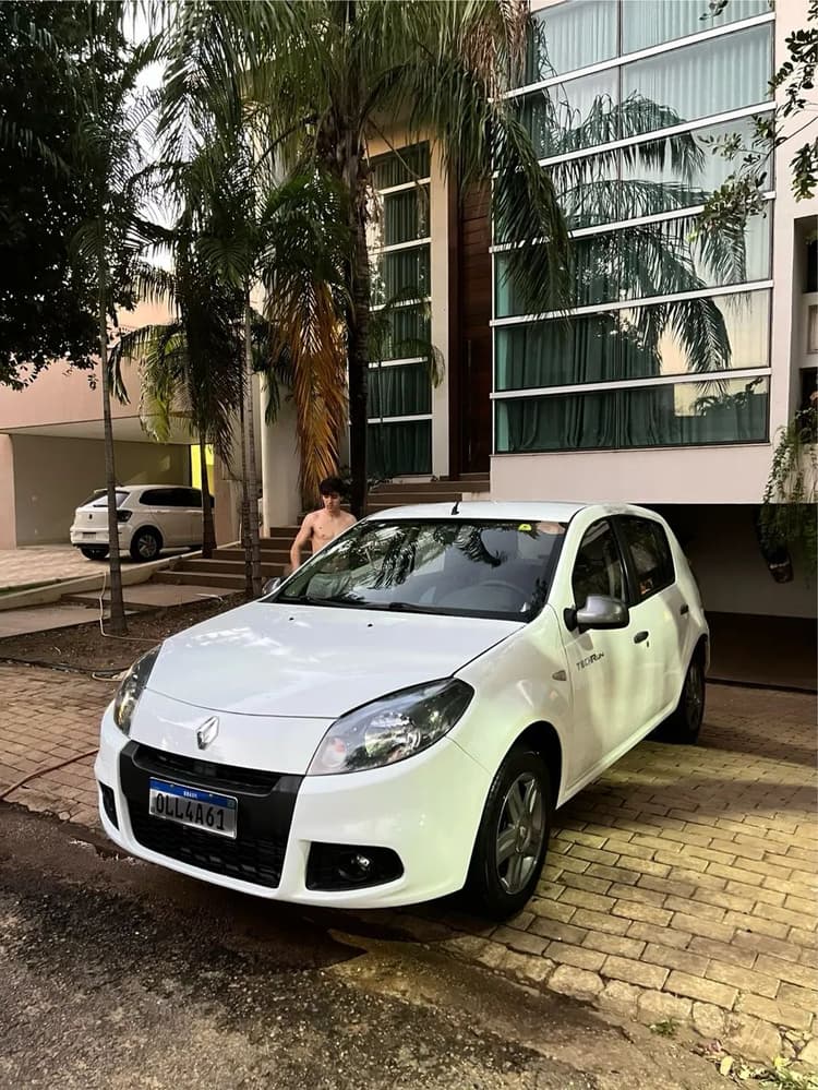 Renault Sandero Expression Hi-flex 1.0 16V 5P 2014