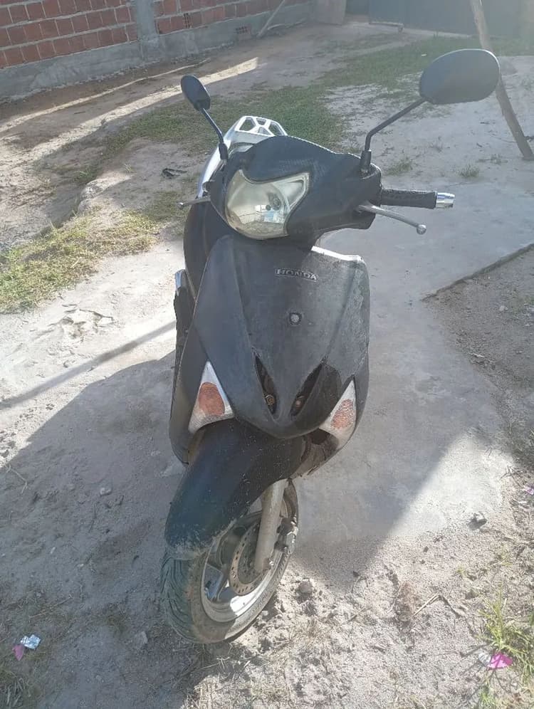 Lead 110   $4.800