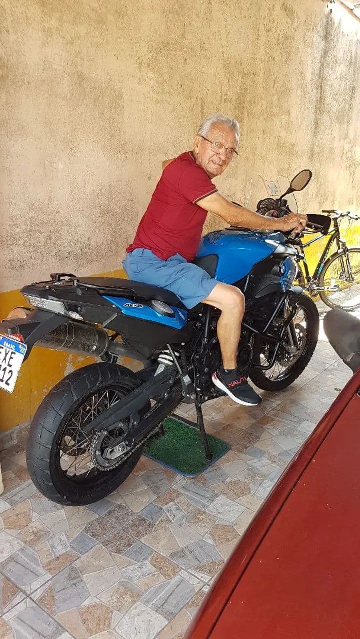 F800gs 