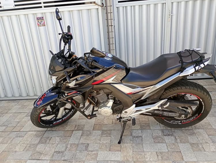 CB Twister 