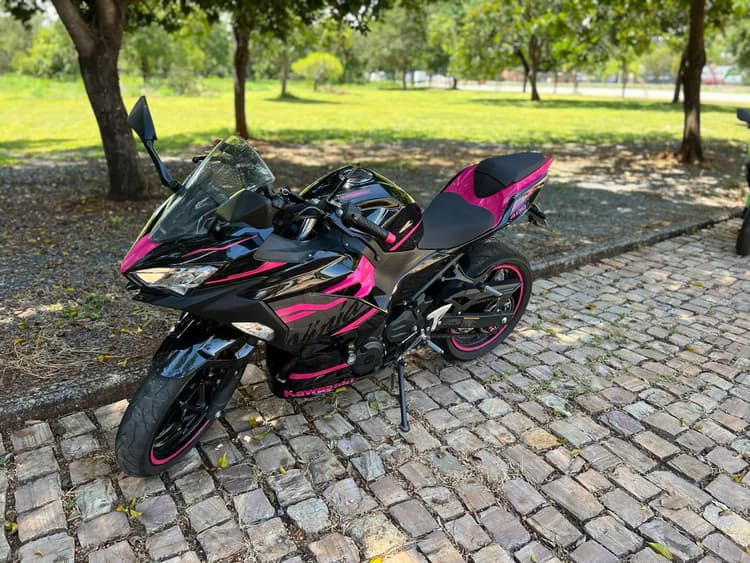 Kawasaki ninja 400