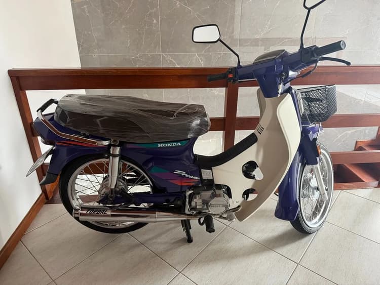 Honda Dream C100