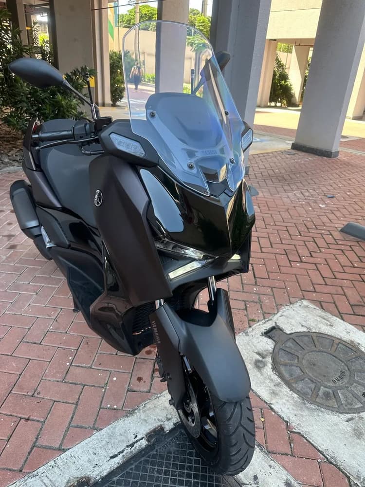 X Max 300 Connection  