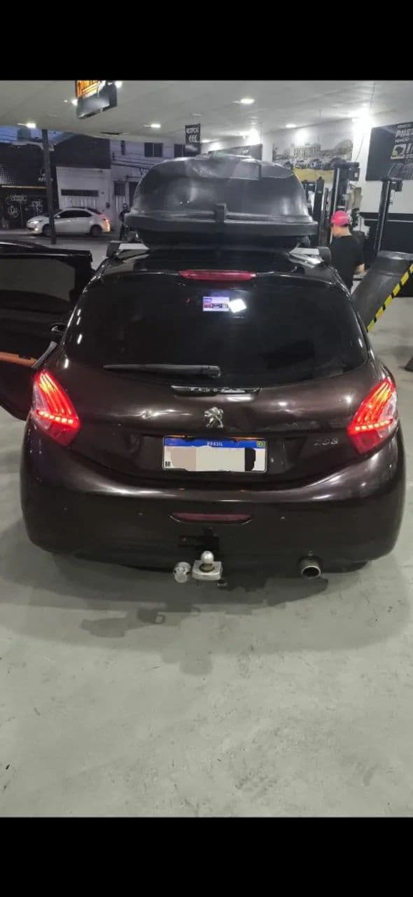 Peugeot 208 Active/active Pack 1.5 Flex 8V 5P 2014