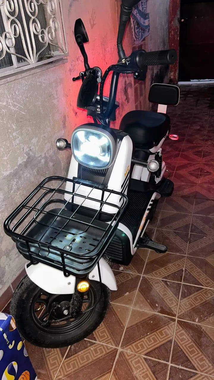 Super Joy Moto Chefe