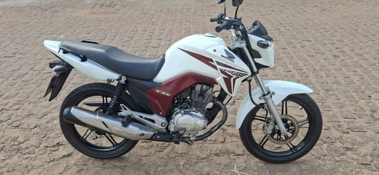 Vendo Titan 150 2014