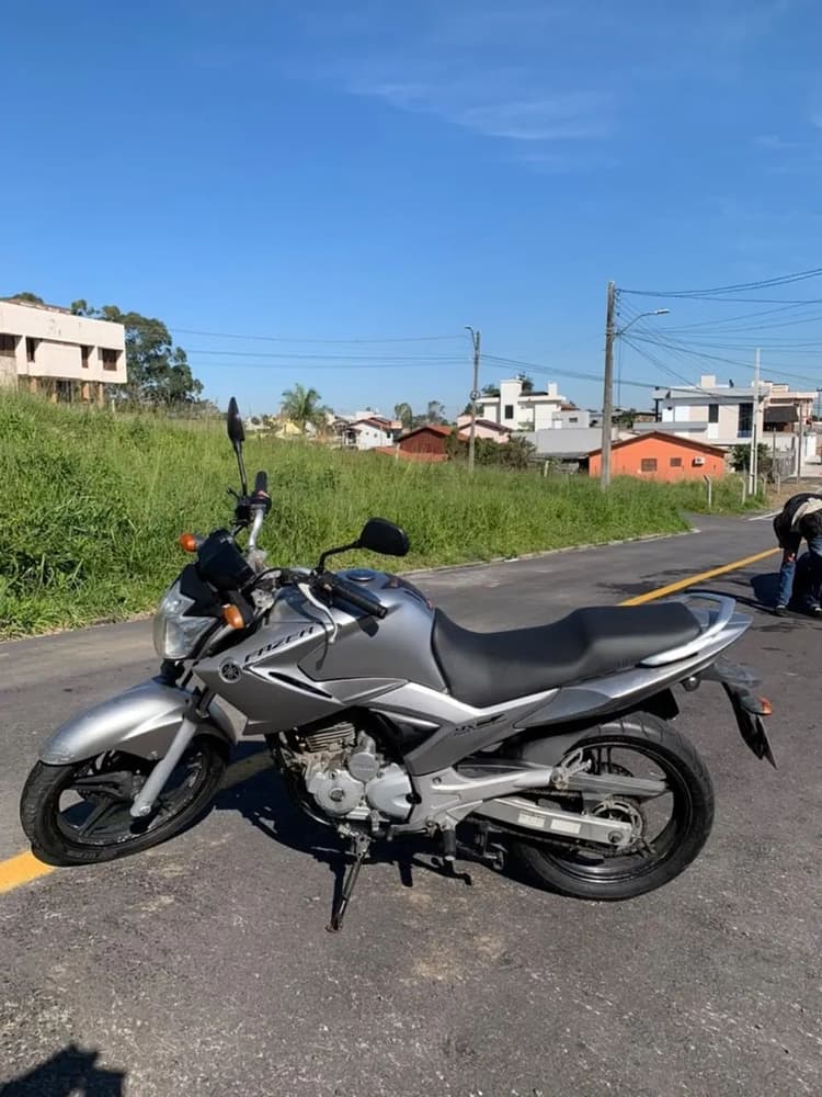 Fazer 250 