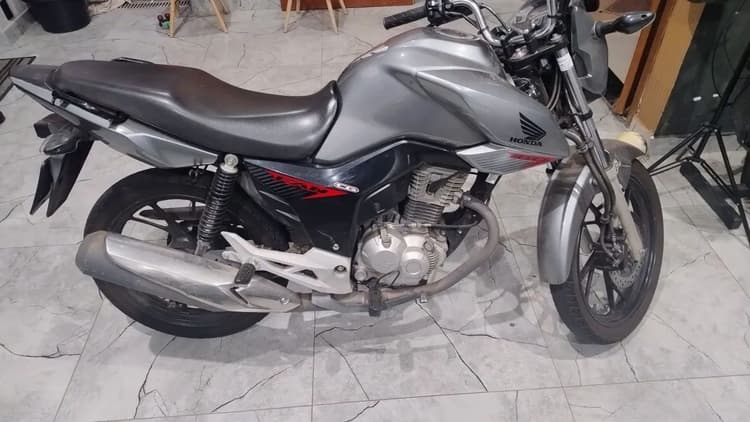 Fan 160 - Cinza 2021