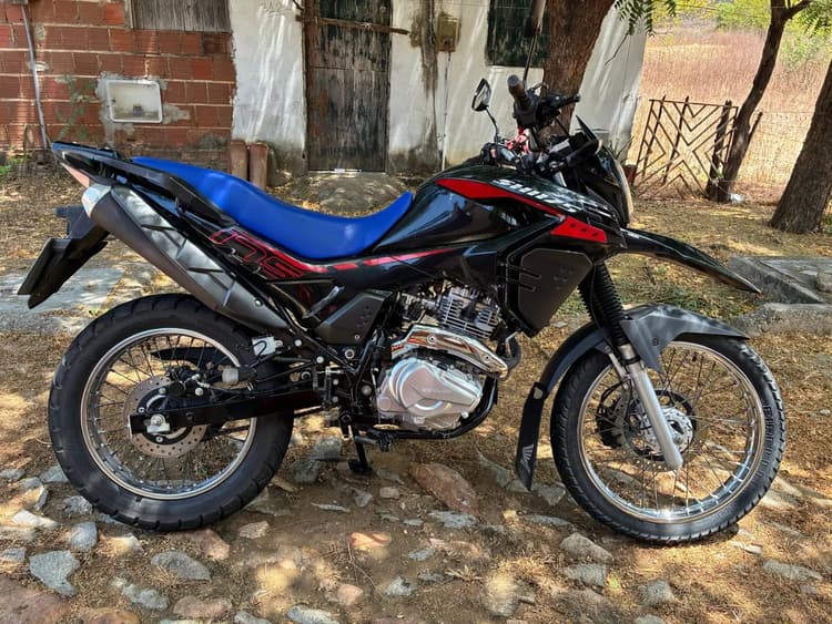 Shi 175 efi bem cuidada e zelada