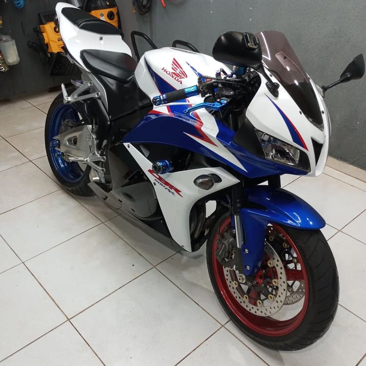 Vendo CBR 600RR 