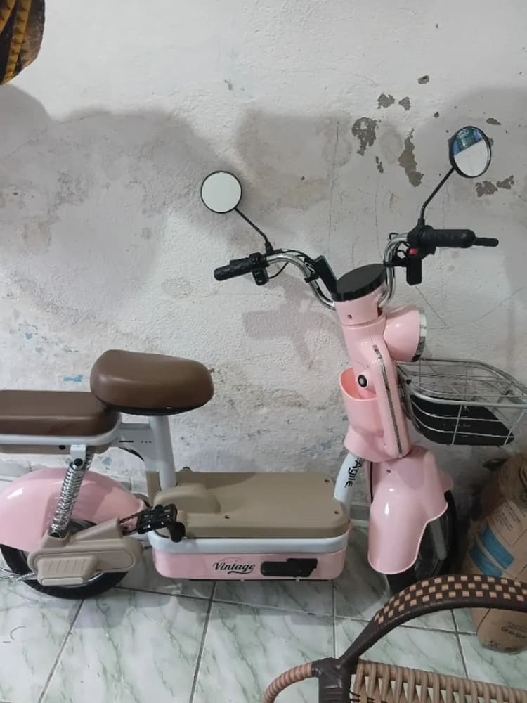 Scooter elétrica agile 