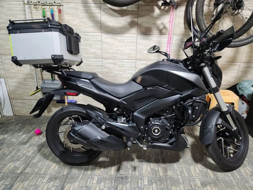 Dominar 400