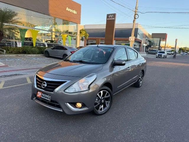 Nissan Versa Unique 1.6 16V Flexstart 4P Aut. 2017
