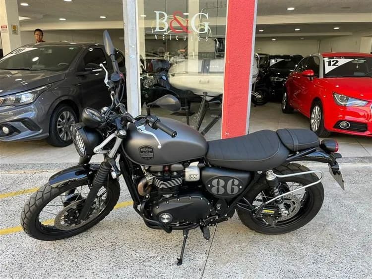 TRIUMPH STREET SCRAMBLER 