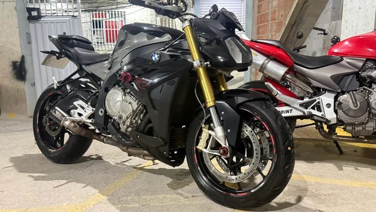 BMW s 1000r 
