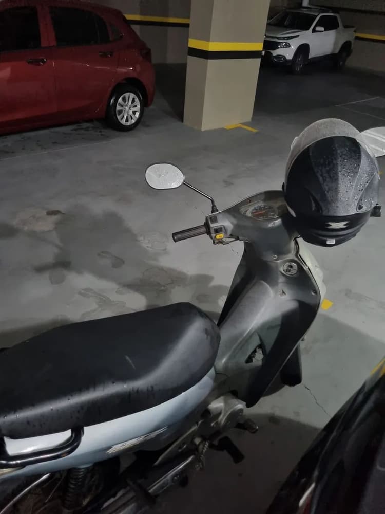 Biz 125 com partida elétrica