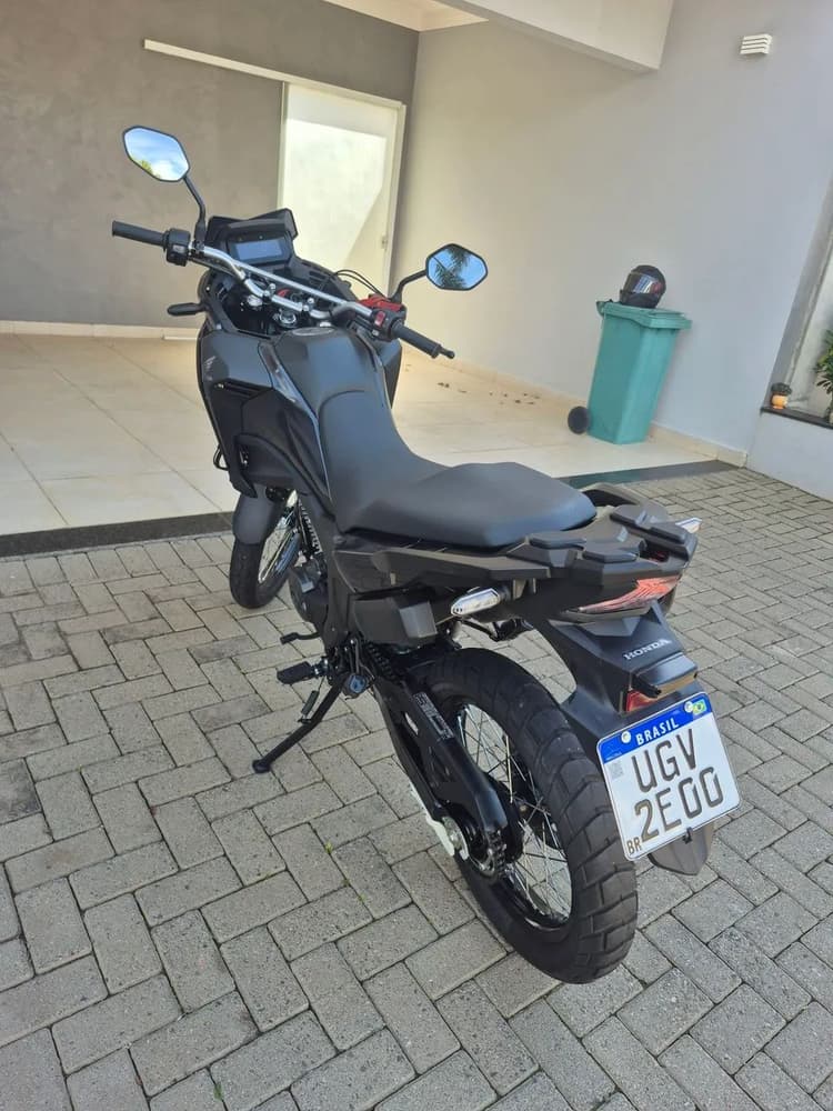 Sahara 300 impecável 