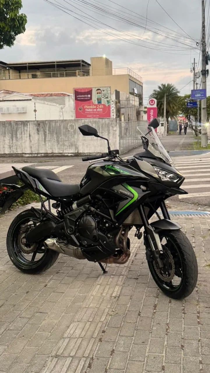 KAWASAKI VERSYS 650 ABS 2025