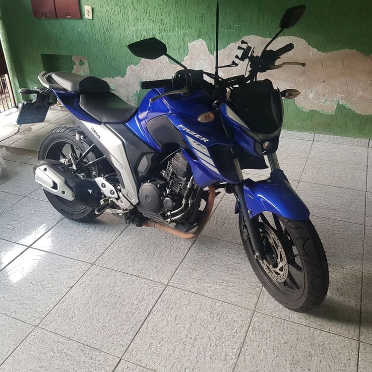 Fazer 250 2023 aceito troca 
