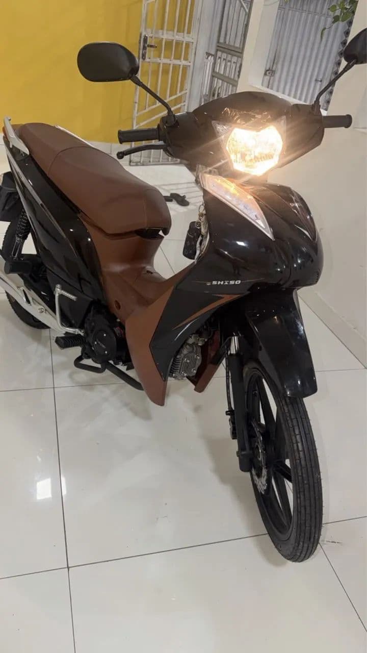 Vendo Shineray zero km, apenas 150 km rodado.