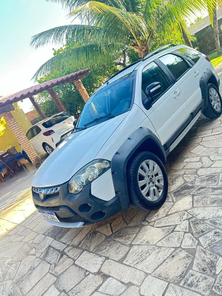 Fiat Palio Weekend Adv. Ext. 1.8 Flex 2016