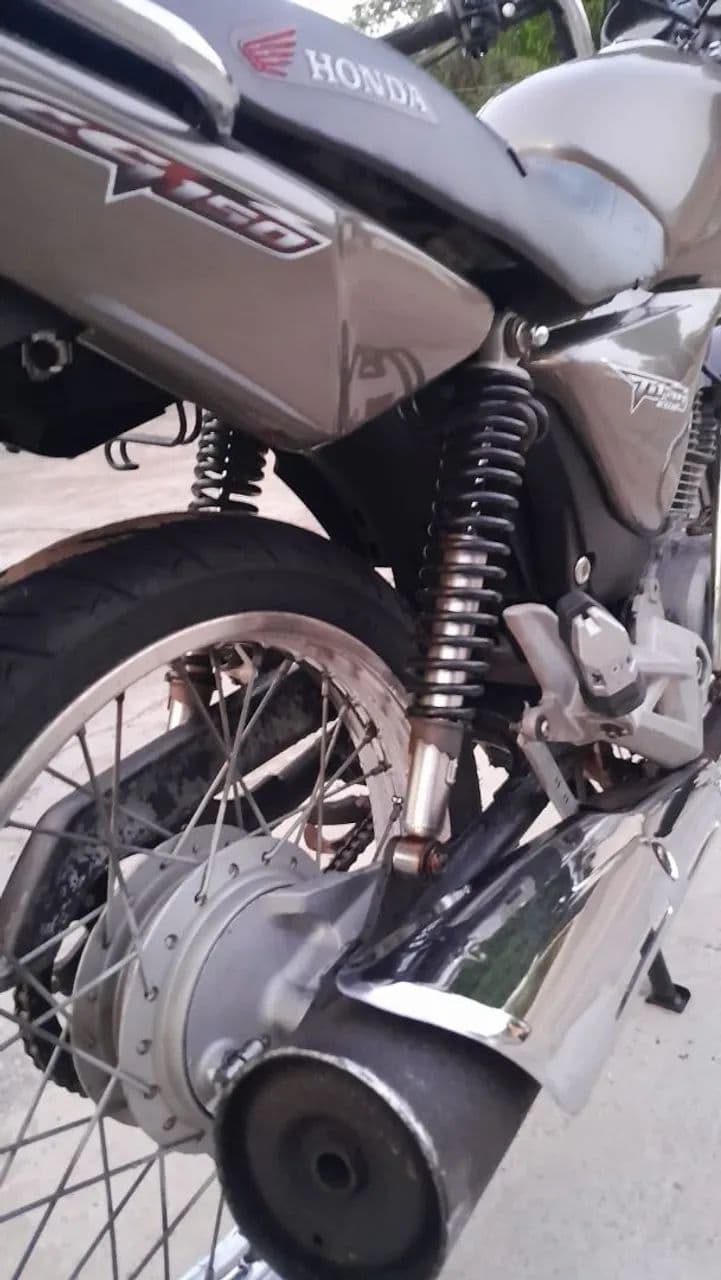 HONDA TITAN 