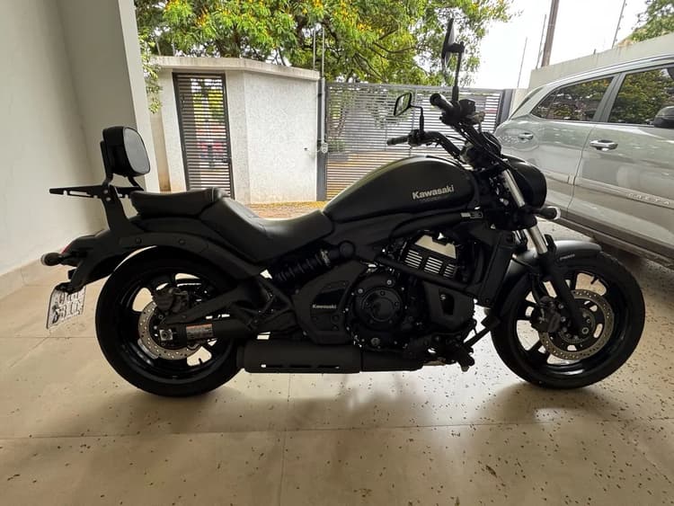 Kawasaki Vulcan 650 s 