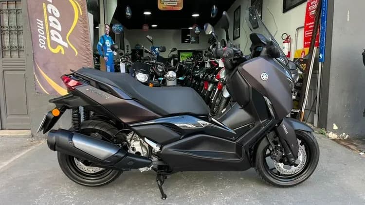 Yamaha XMAX 300 