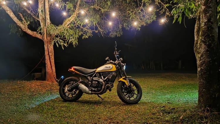 Ducati scrambler 9.800 kms