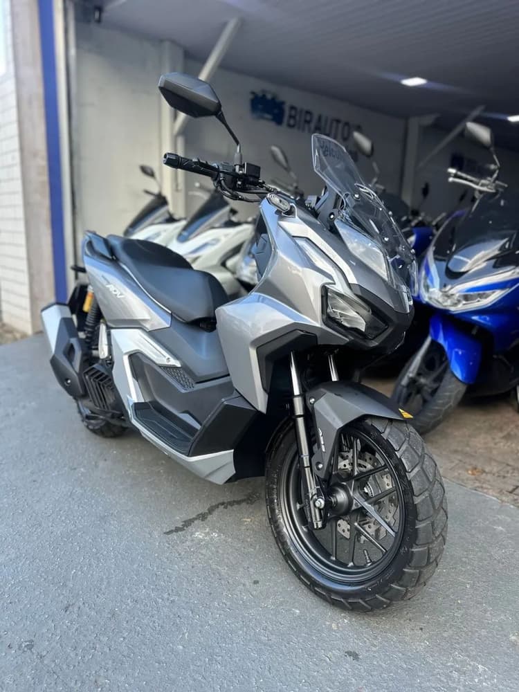 ADV 160 2025