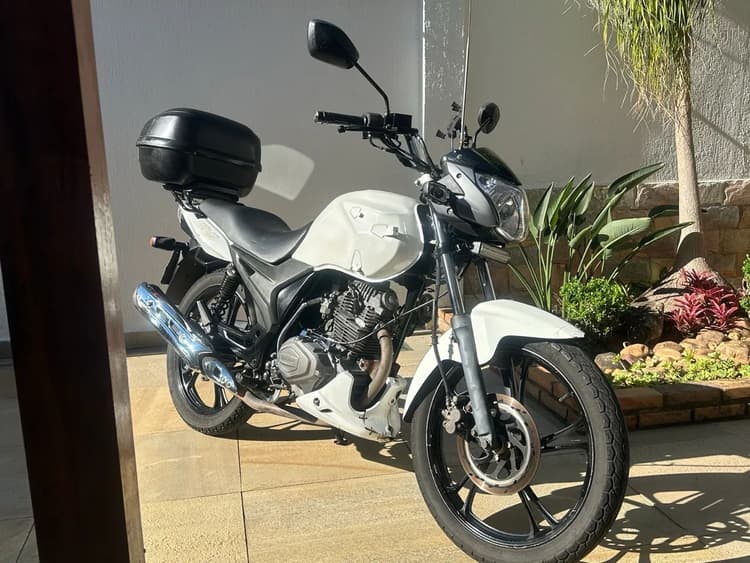 Dafra Riva 150