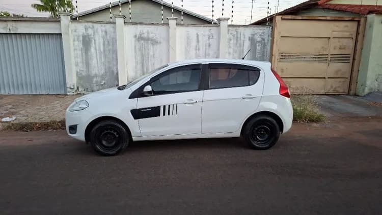 Fiat Palio Attractive 1.0 EVO Fire Flex 8V 5P 2017