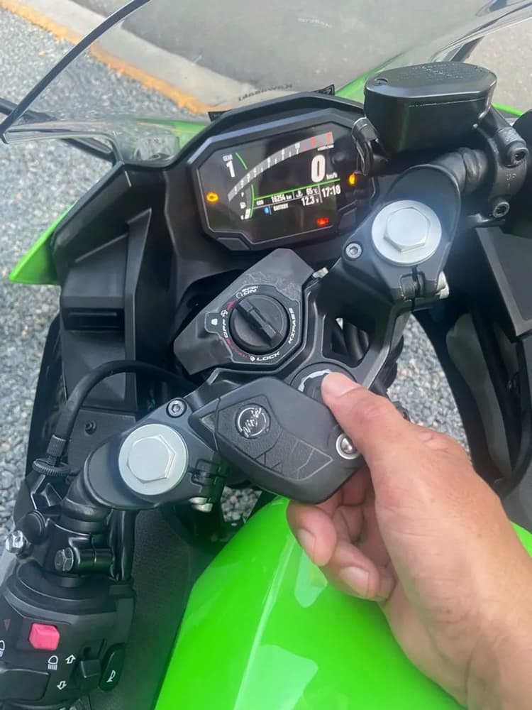 Ninja 500 SE 2025