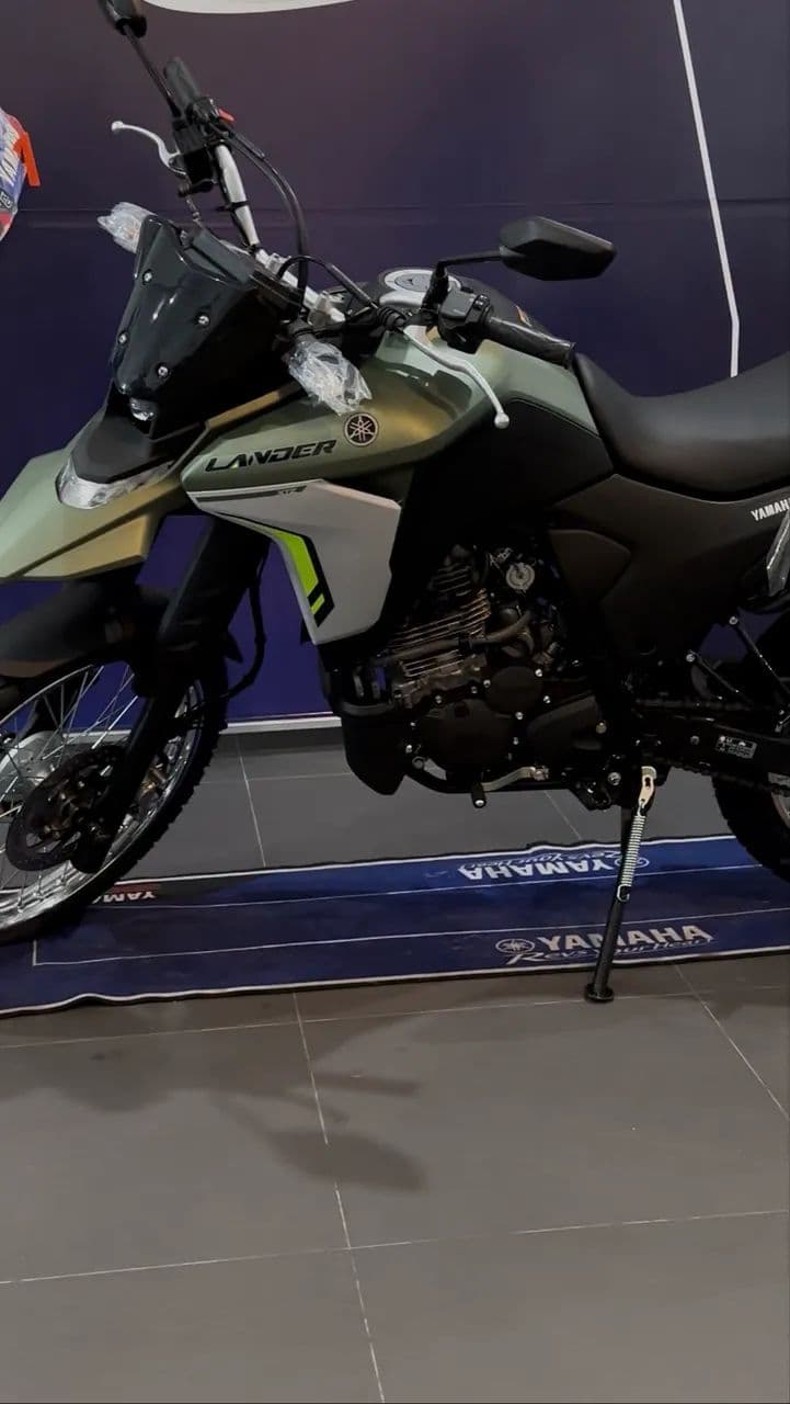 ? LANDER 250 0KM! ?