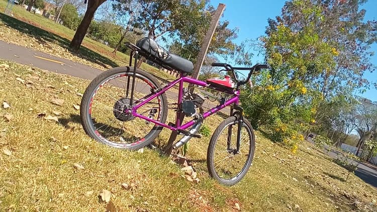 Motorizada super conservada 