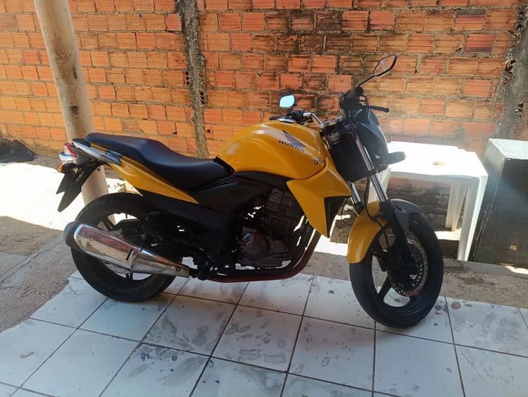 Cb 300 