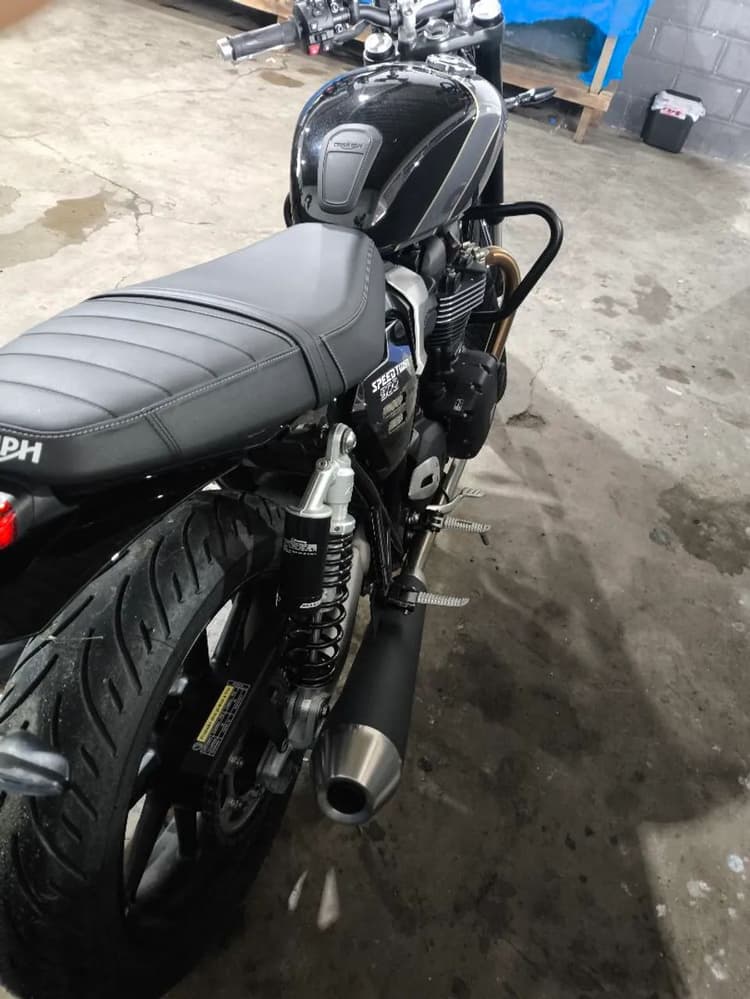 Speed twin 900