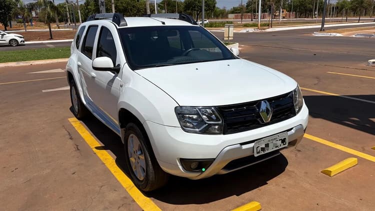 Renault Duster Dynamique 2.0 Hi-flex 16V Mec. 2016
