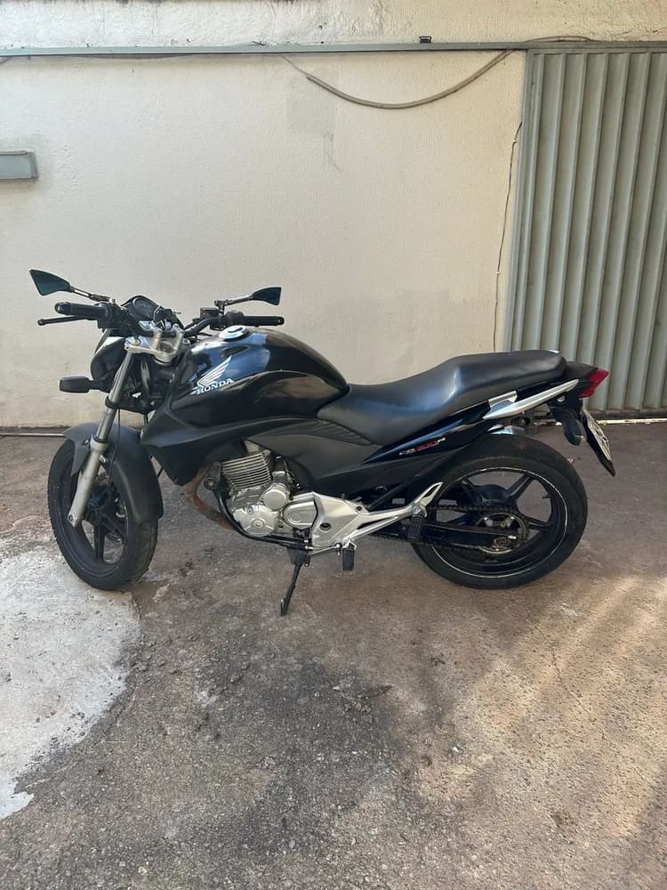 CB 300r 2010