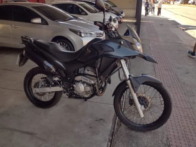 XRE 300